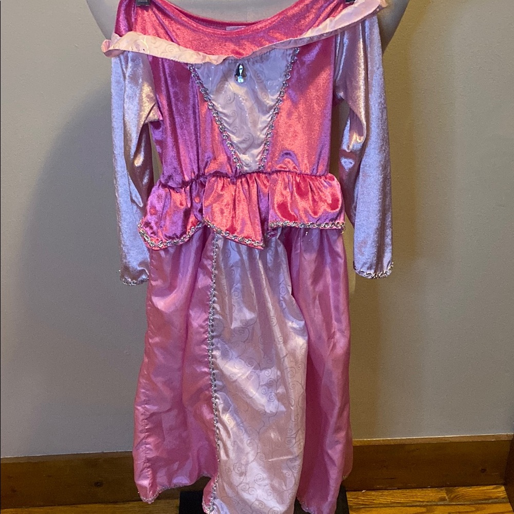 Enchanting Pink Halloween Princess Costume with Satin Finish